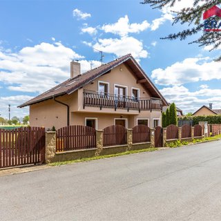 Prodej rodinného domu 176 m² Zlatníky-Hodkovice, Na Vrškách