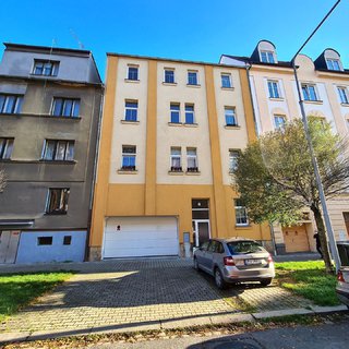 Pronájem bytu 2+kk 52 m² Plzeň, Táborská