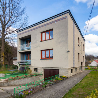 Prodej rodinného domu 280 m² Janovice, 