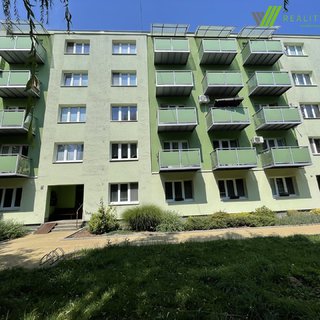 Pronájem bytu 2+1 54 m² Kyjov, Sídliště Zahradní