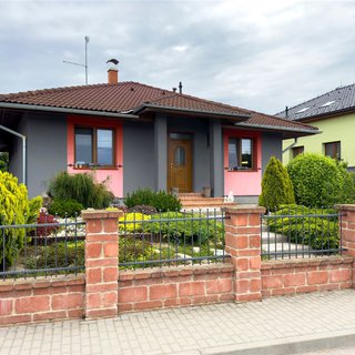 Prodej rodinného domu 102 m² Kuchařovice, V Zahradách