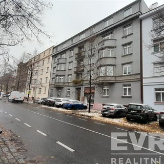 Prodej bytu 3+1 120 m² Praha, Terronská