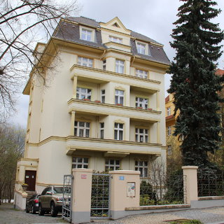 Prodej bytu 3+1 118 m² Karlovy Vary, Krále Jiřího