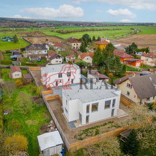 Prodej rodinného domu 118 m² Praha, Lukovská