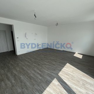 Prodej bytu 4+kk 129 m² Hluboká nad Vltavou, Selská pole