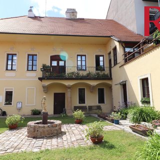 Prodej hotelu a penzionu 1 027 m² Plzeň, Na Roudné