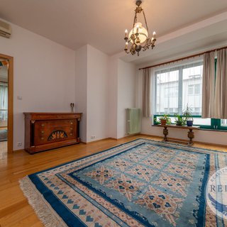 Prodej bytu 3+kk 98 m² Praha, Pravá