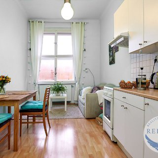 Pronájem bytu 2+kk 40 m² Praha, Lucemburská