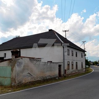 Prodej rodinného domu 350 m² Uničov
