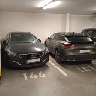 Pronájem parkovacího místa 12 m² Praha, Velké Kunratické