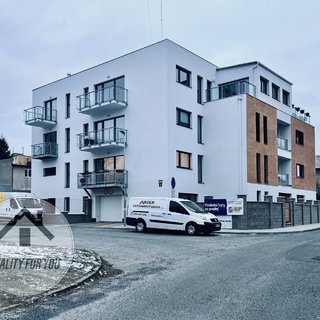 Prodej bytu 1+kk a garsoniéry 48 m² Říčany, Verdunská