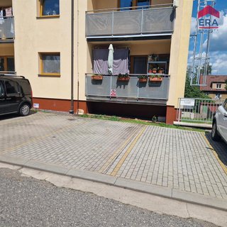 Prodej parkovacího místa 13 m² Hořovice, 
