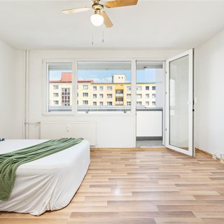 Prodej bytu 3+1 68 m², Žlutická