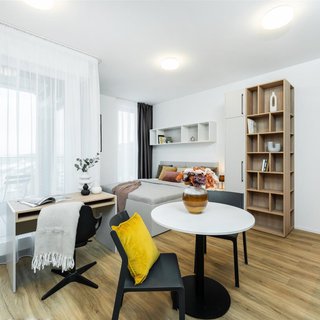 Pronájem bytu 1+kk a garsoniéry 40 m² Praha, Odkolkova