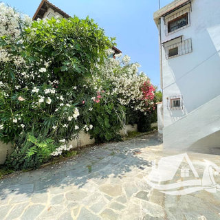 Prodej bytu 2+1 45 m² v Řecku