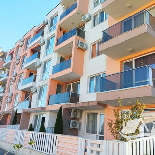 Prodej bytu 1+kk a garzoniéry 24 m² v Bulharsku