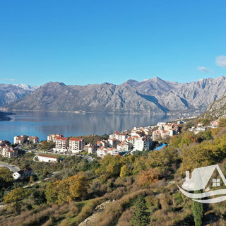 Prodej stavební parcely 5 030 m² v Černé Hoře