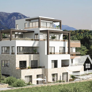 Prodej bytu 2+kk 62 m² v Černé Hoře