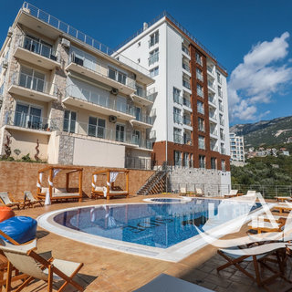 Prodej bytu 3+kk 68 m² v Černé Hoře