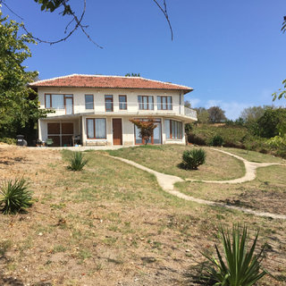 Prodej rodinného domu 290 m² v Bulharsku