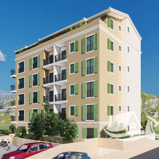 Prodej bytu 1+kk a garzoniéry 34 m² v Černé Hoře