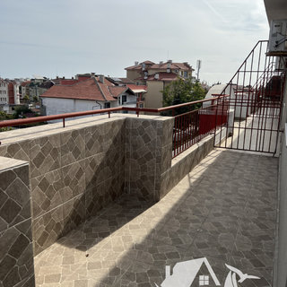 Prodej bytu 1+kk a garsoniéry 40 m² v Bulharsku