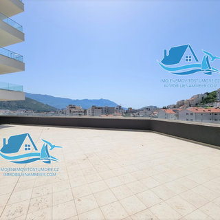 Prodej bytu 4+kk 115 m² v Černé Hoře