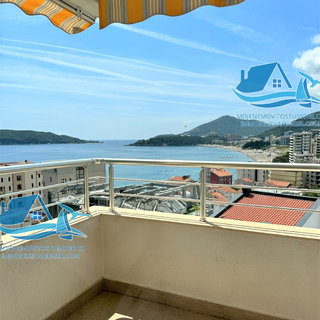Prodej bytu 4+kk 99 m² v Černé Hoře