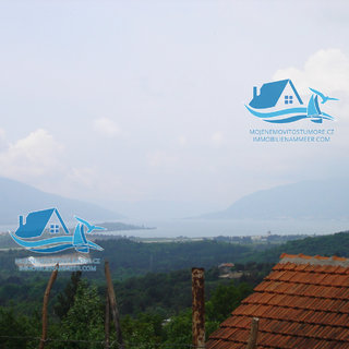 Prodej stavební parcely 1 500 m² v Černé Hoře