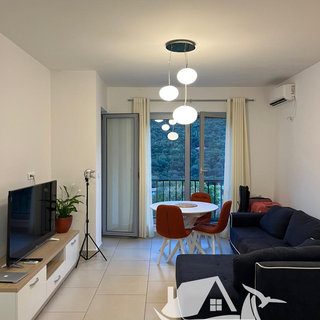 Prodej bytu 2+kk 56 m² v Černé Hoře