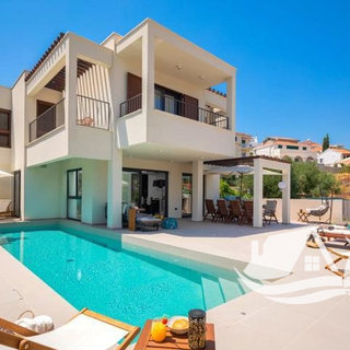 Prodej rodinného domu 290 m² v Chorvatsku