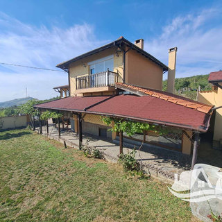 Prodej rodinného domu 290 m² v Bulharsku
