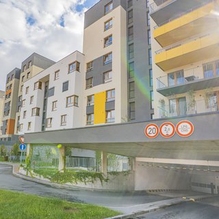 Prodej parkovacího místa 13 m², Zlochova