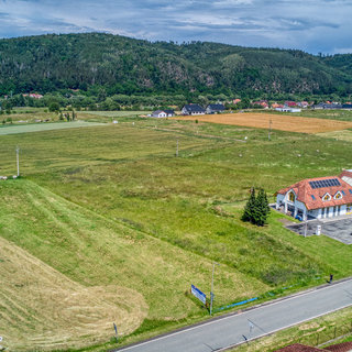 Prodej komerčního pozemku 2 561 m² Kácov