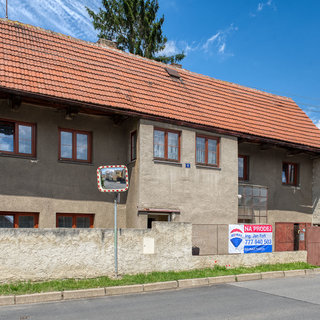 Prodej zemědělské usedlosti 160 m² Dobrovíz, Pražská