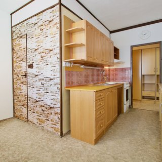 Prodej bytu 4+1 89 m², sídliště Vajgar