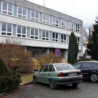 Pronájem kanceláře 100 m² České Budějovice, Školní