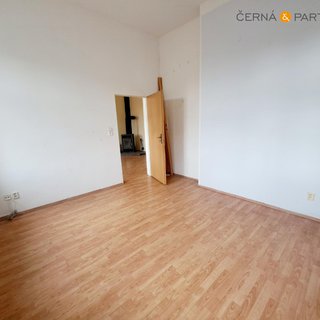 Prodej bytu 3+1 79 m² Novosedlice, Míru