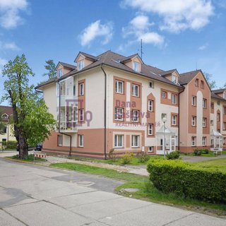 Pronájem bytu 3+1 106 m² Jindřichův Hradec, Janderova