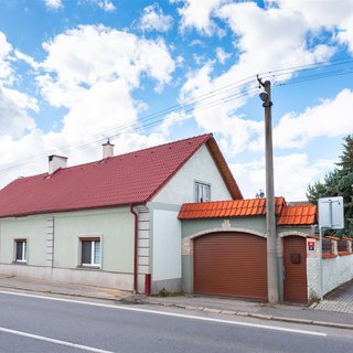 Prodej rodinného domu 205 m² Jeneč, Karlovarská