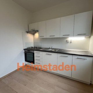 Pronájem bytu 3+1 76 m² Ostrava, Zelená