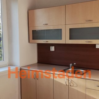 Pronájem bytu 2+1 65 m² Ostrava, Zelená