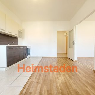 Pronájem bytu 1+kk a garsoniéry 33 m² Havířov, Hlavní třída