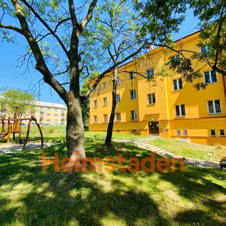 Pronájem bytu 1+kk a garzoniéry 35 m² Ostrava, Porubská