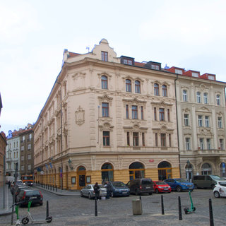Pronájem ostatního komerčního prostoru 425 m² Praha, Týnská