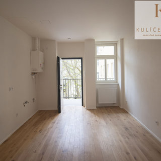 Prodej bytu 1+1 45 m² Praha, Plzeňská