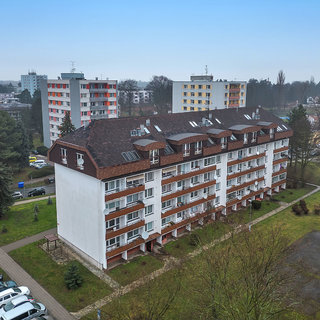 Prodej bytu 1+kk a garzoniéry 42 m² Hradec Králové, K Sokolovně