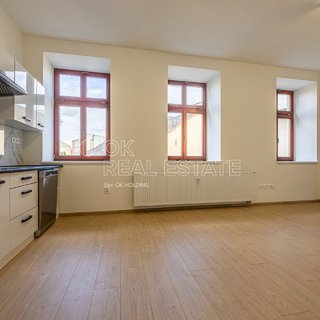 Pronájem bytu 2+kk 50 m² Lipník nad Bečvou, Perštýnská