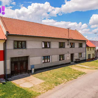 Prodej rodinného domu 250 m² Pačlavice, 