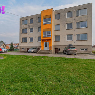 Prodej bytu 3+1 73 m² Huštěnovice, 